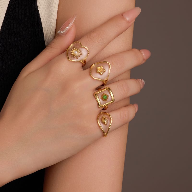 Vintage Natural Stone Geometric Heart Petal Adjustable Ring