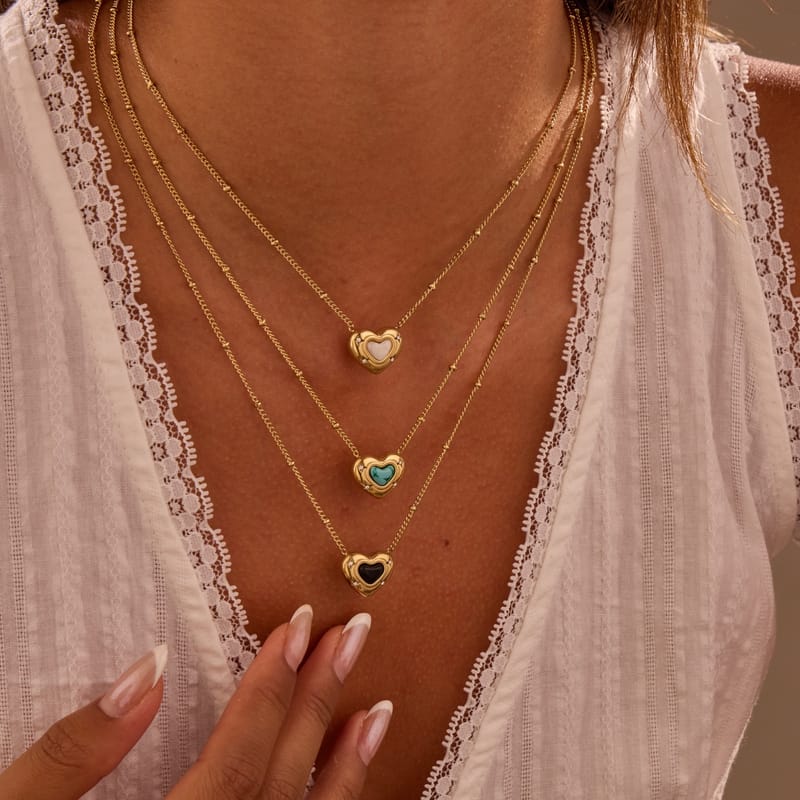 Natural Stone Heart Pendant Titanium Collarbone Necklace