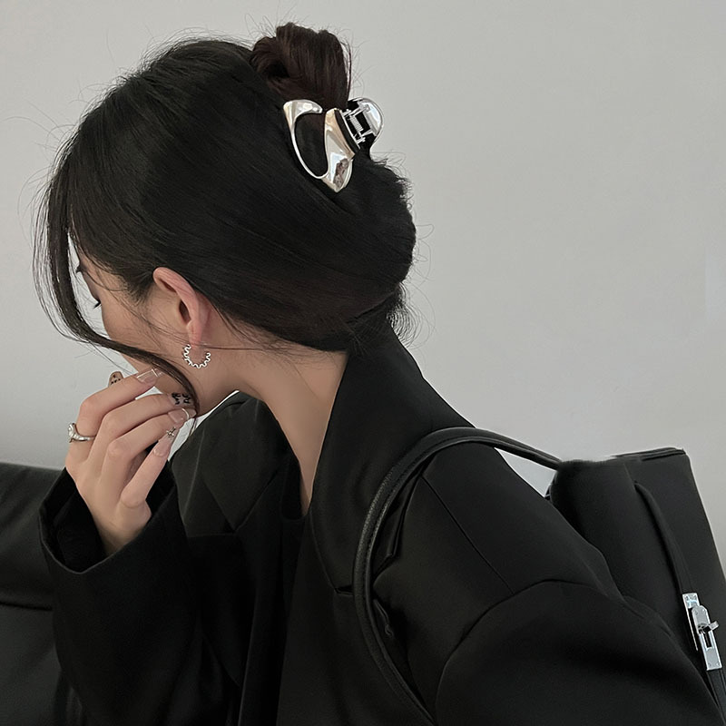 Korean Irregular Metallic Claw Clip, Aesthetic High Ponytail Shark Clip