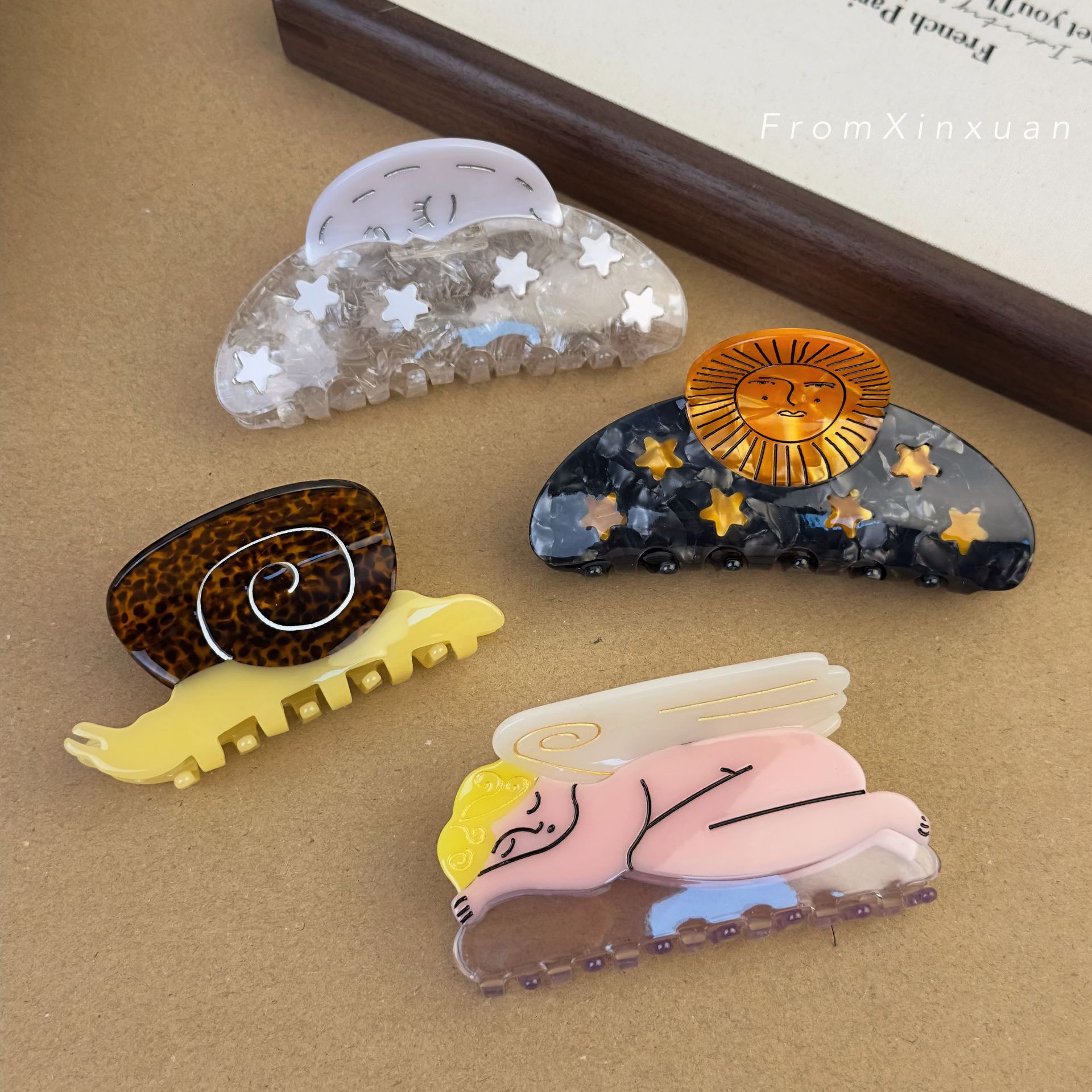 Korean Creative Acetate Snail Claw Clip, Moon & Star Shark Clip