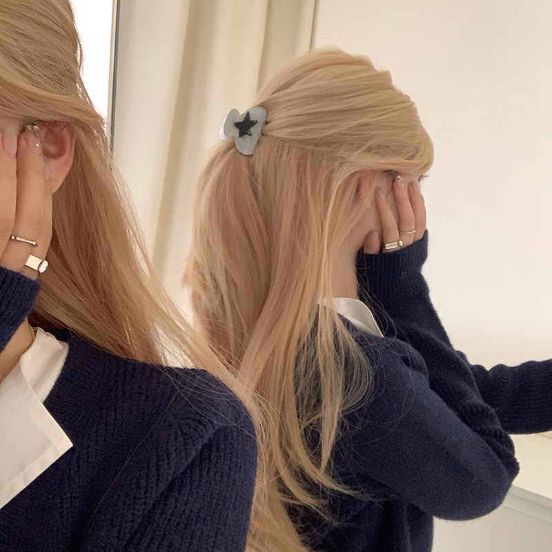 Y2K Aesthetic Star High Ponytail Claw Clip, Big Star Non Slip Hair Claw Clip, Cute Trendy Y2K Hair Claws for High Ponytail