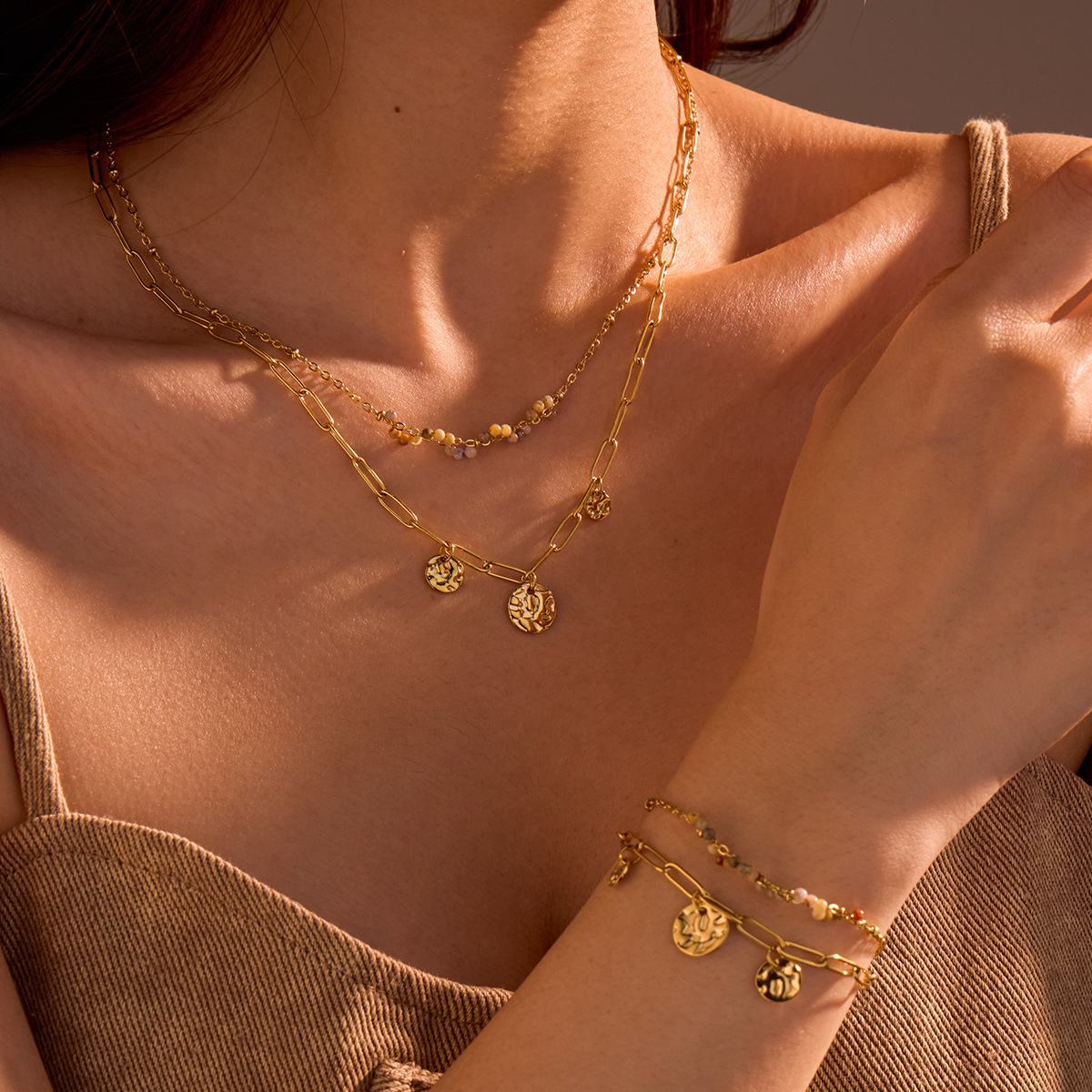 Layerable Dainty Heart Pendant Necklace for Women, 18K Gold Plated Collarbone Clavicle Chain, Minimalist Layering Jewelry Gift for Her Daily Wear