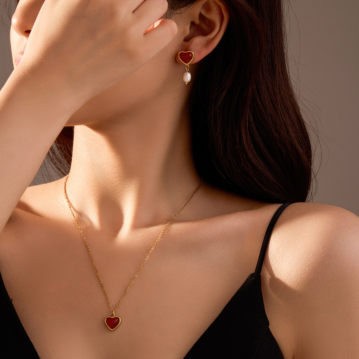 European Heart Red Agate & Pearl Necklace, 18K Gold Plated Collarbone Clavicle Chain, Minimalist Layering Jewelry Gift for Her Daily Wear